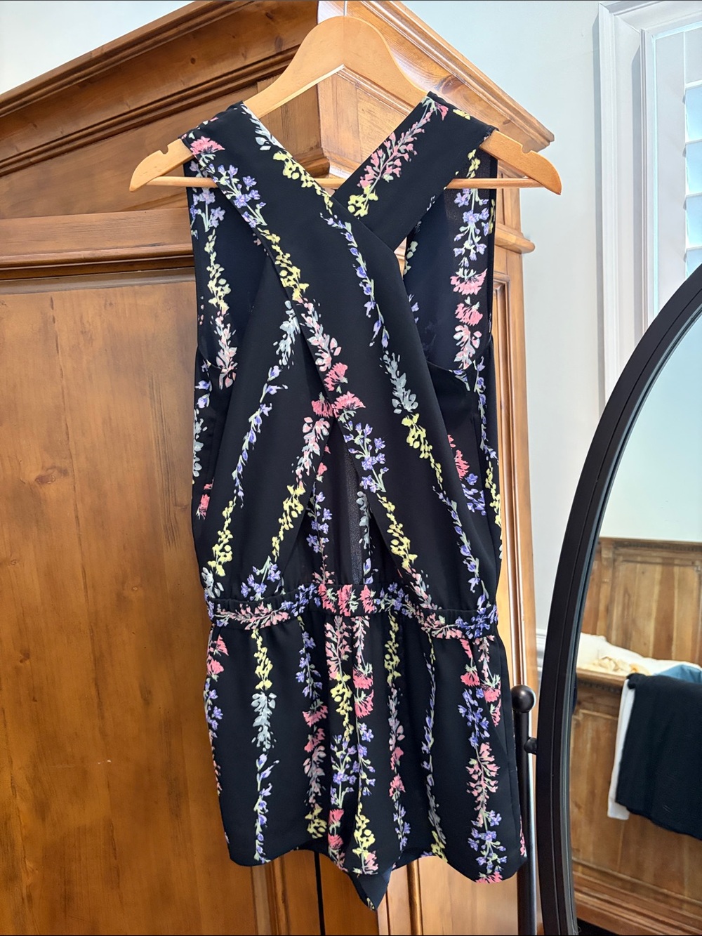 BCBGMAXAZRIA Black Floral Crossback Women's Romper
